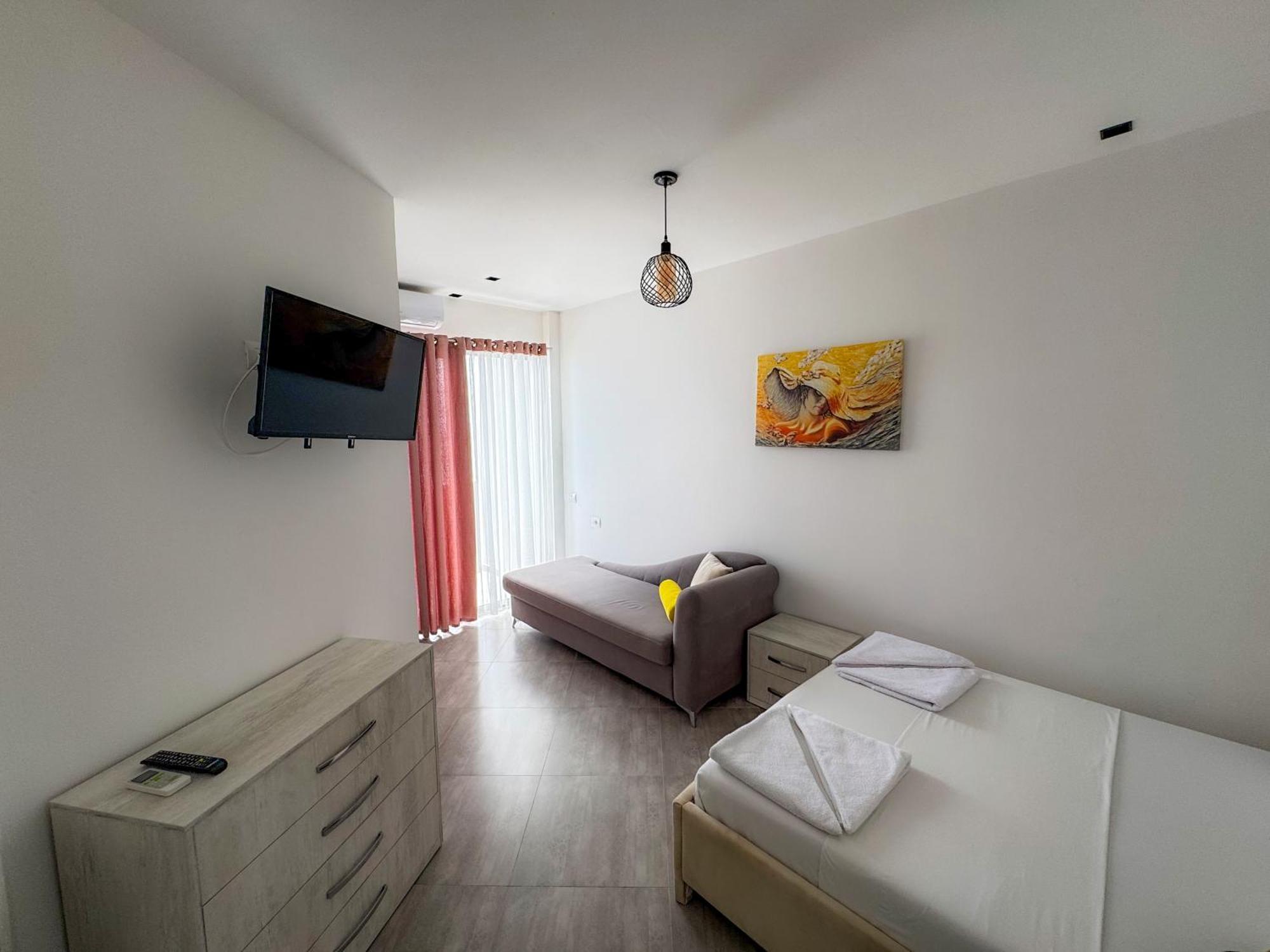 Eden Hotel Shëngjin 外观 照片